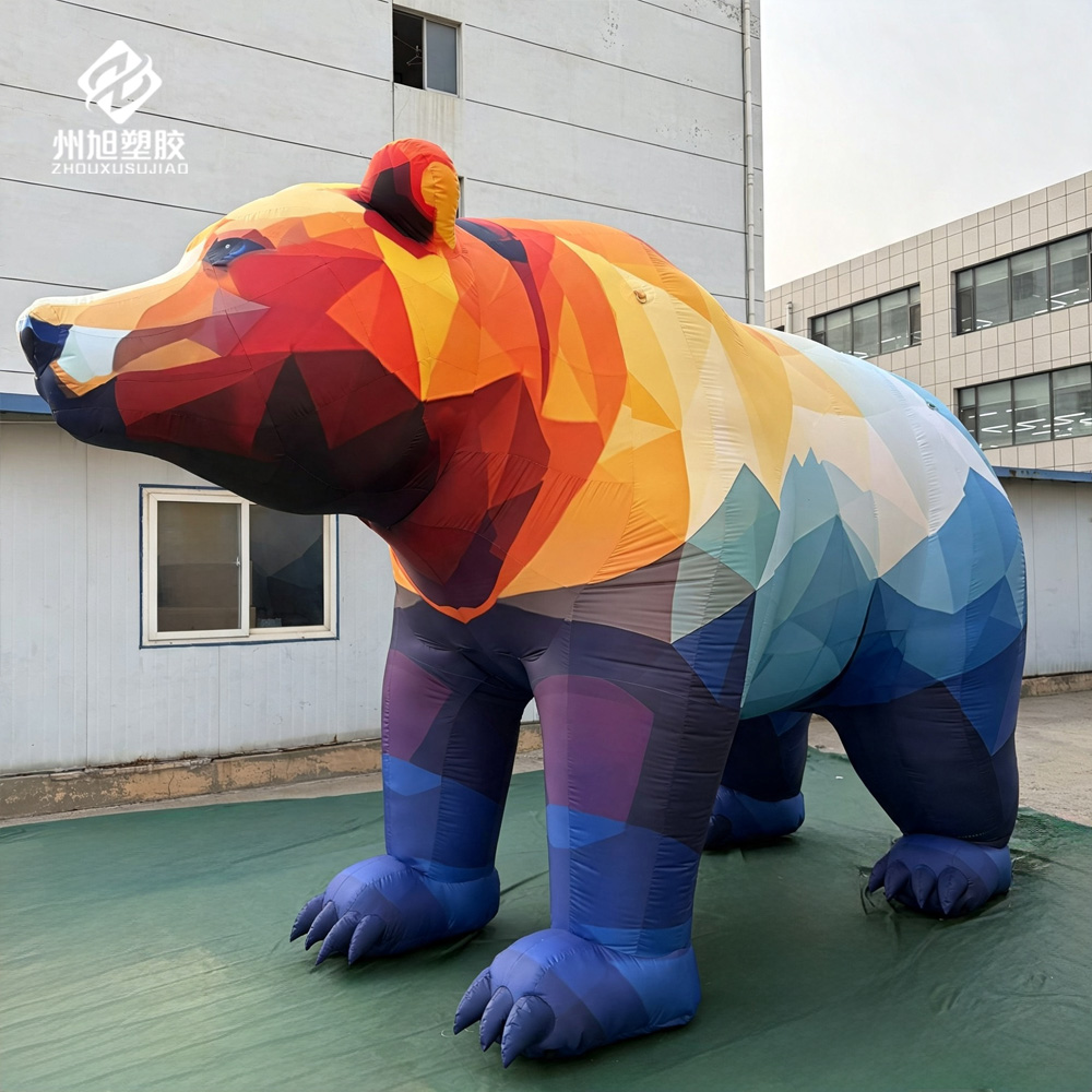 Inflatable bear, used for outd - Photography Zoo review and price
